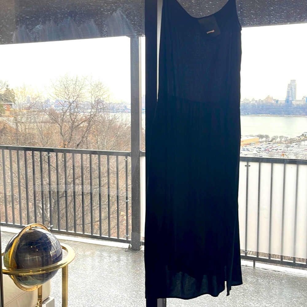 ASSEMBLY DRESS